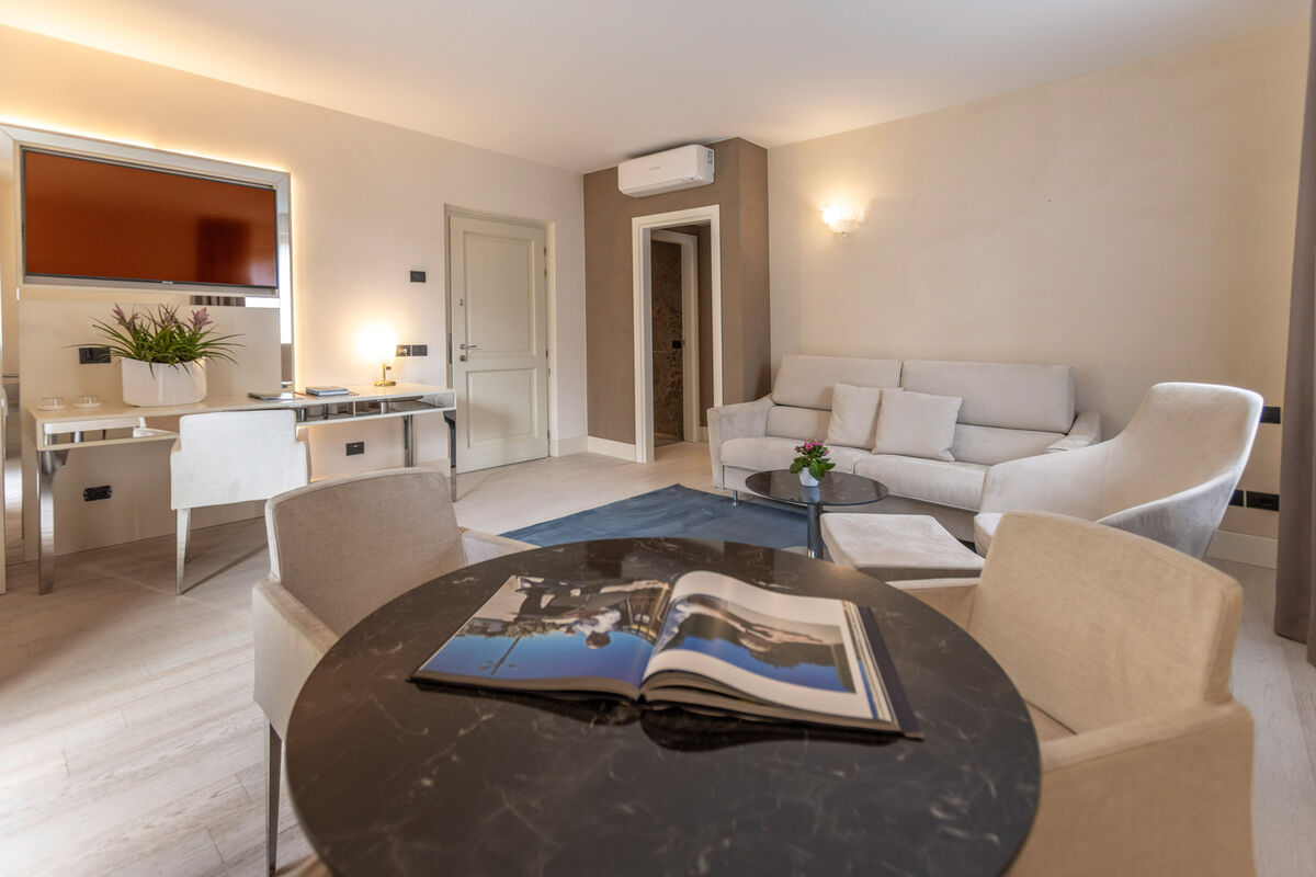 Suite Executive con Vista giardino nella Suite House - Spazio, riservatezza e comfort 