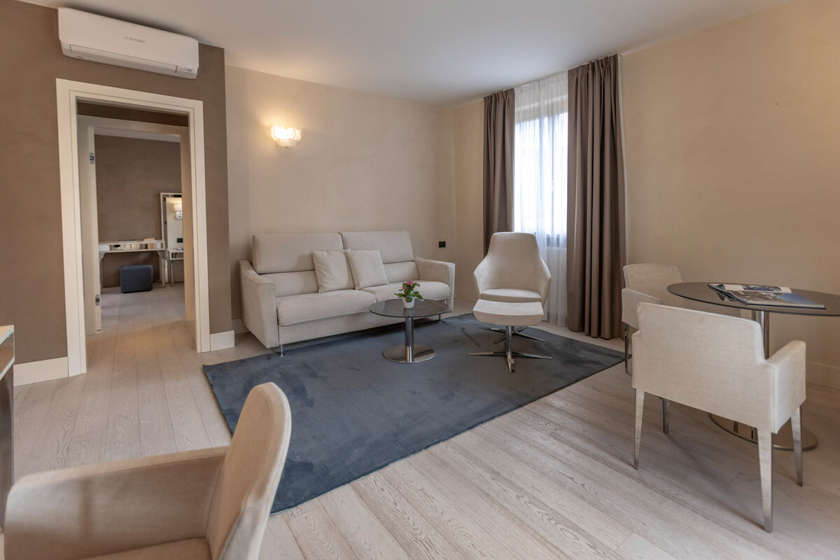 Suite Executive con Vista giardino nella Suite House - Spazio, riservatezza e comfort 