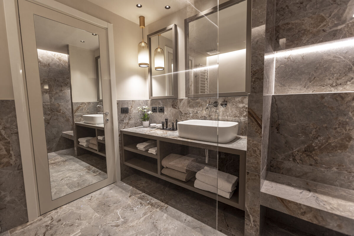 Junior Suite con Vista Lago parziale nella Suite House - Spazio, comfort e privacy