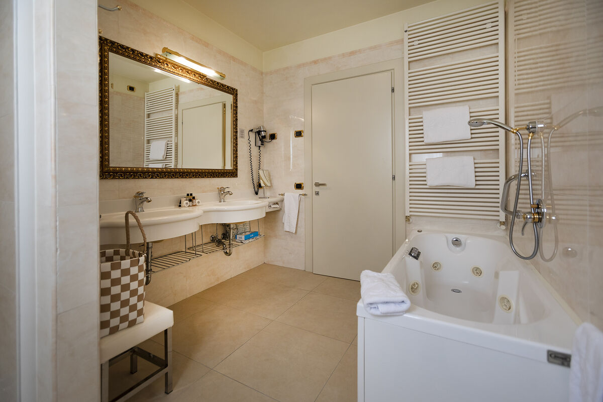 Suite Junior con Vista giardino nella Suite House - Silenzio e quiete per il tuo relax