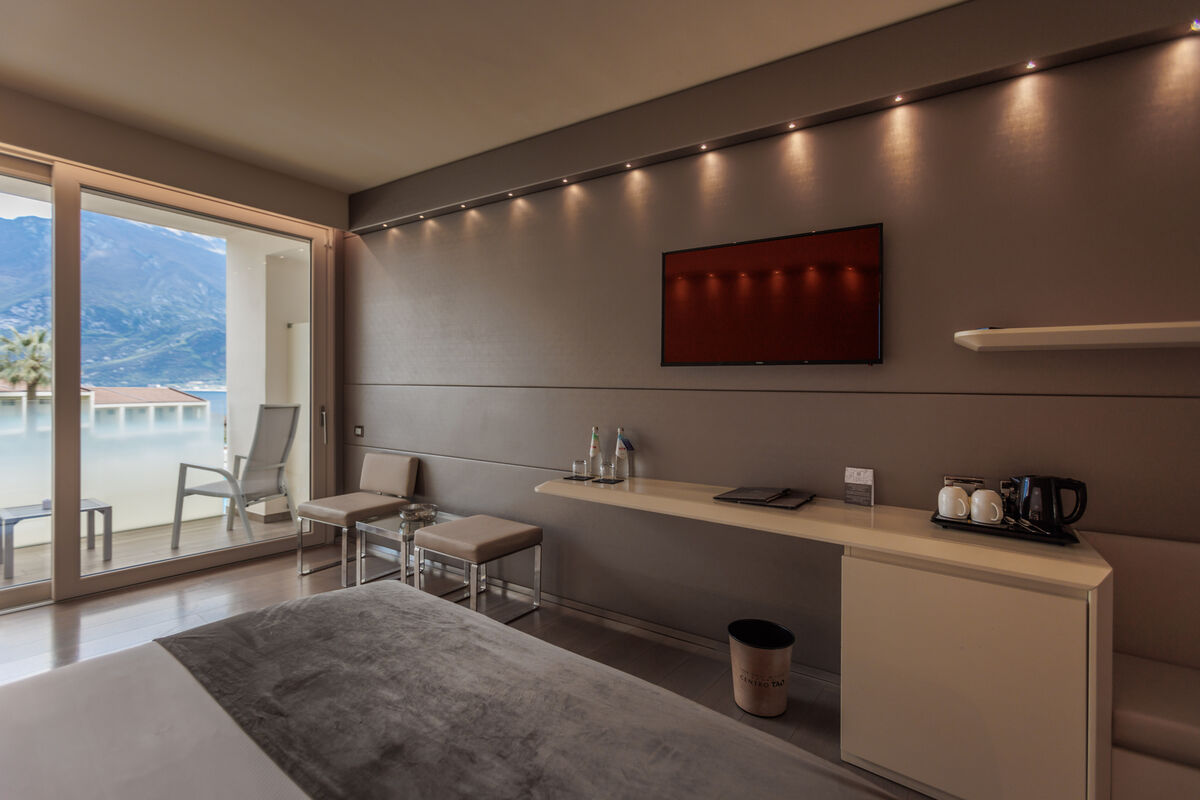 Junior Suite mit Seeblick - Licht, Leichtigkeit und ein Ausblick, der verzaubert