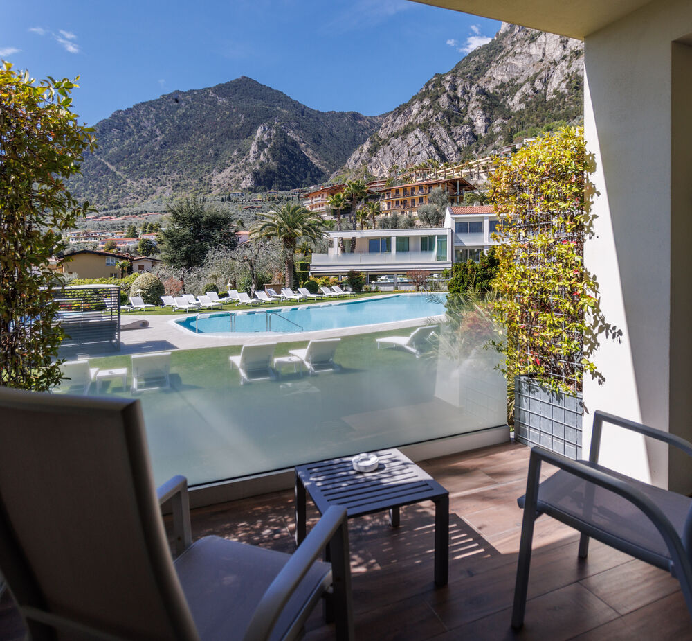 Prestige Doppelzimmer mit Gartenblick - Stil und Komfort