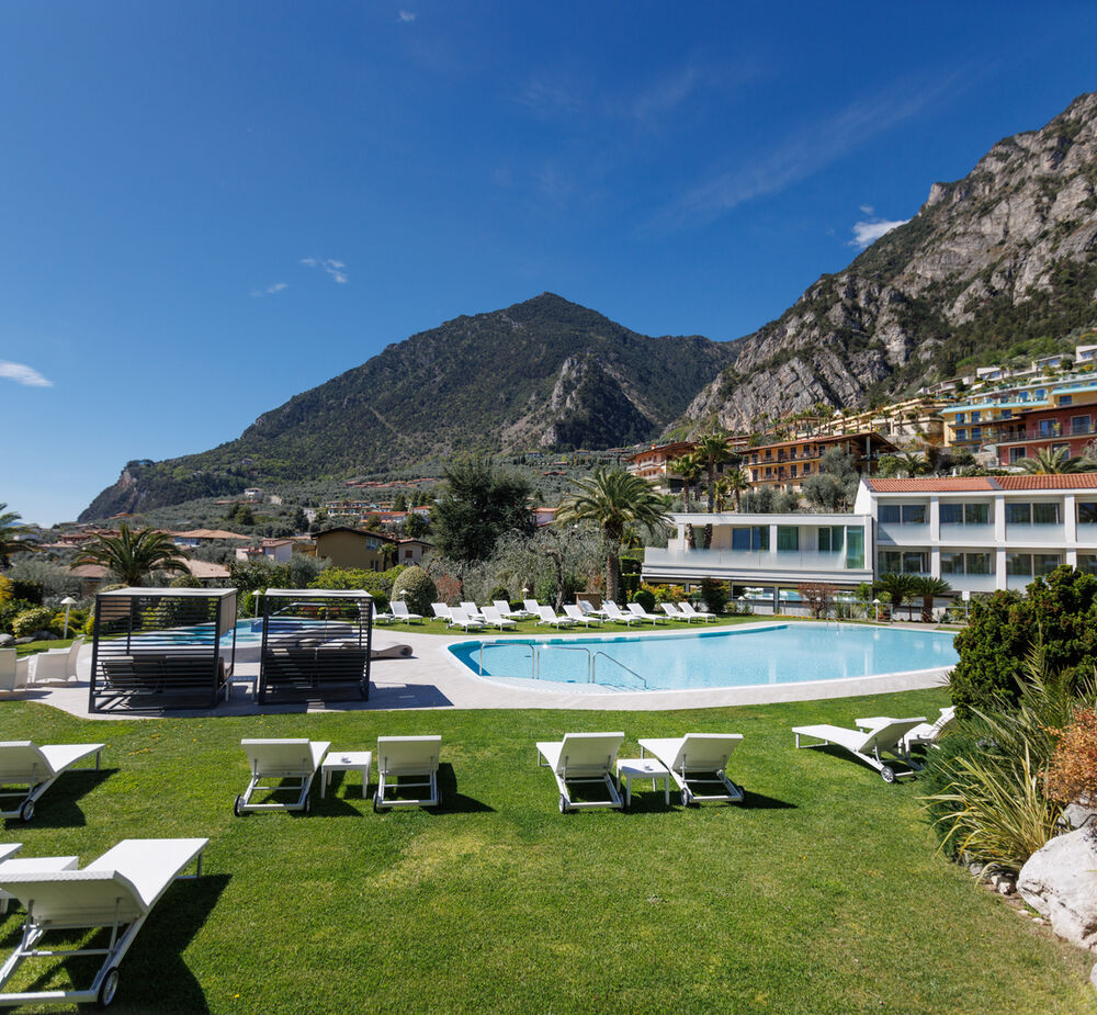 Prestige Doppelzimmer mit Gartenblick - Stil und Komfort