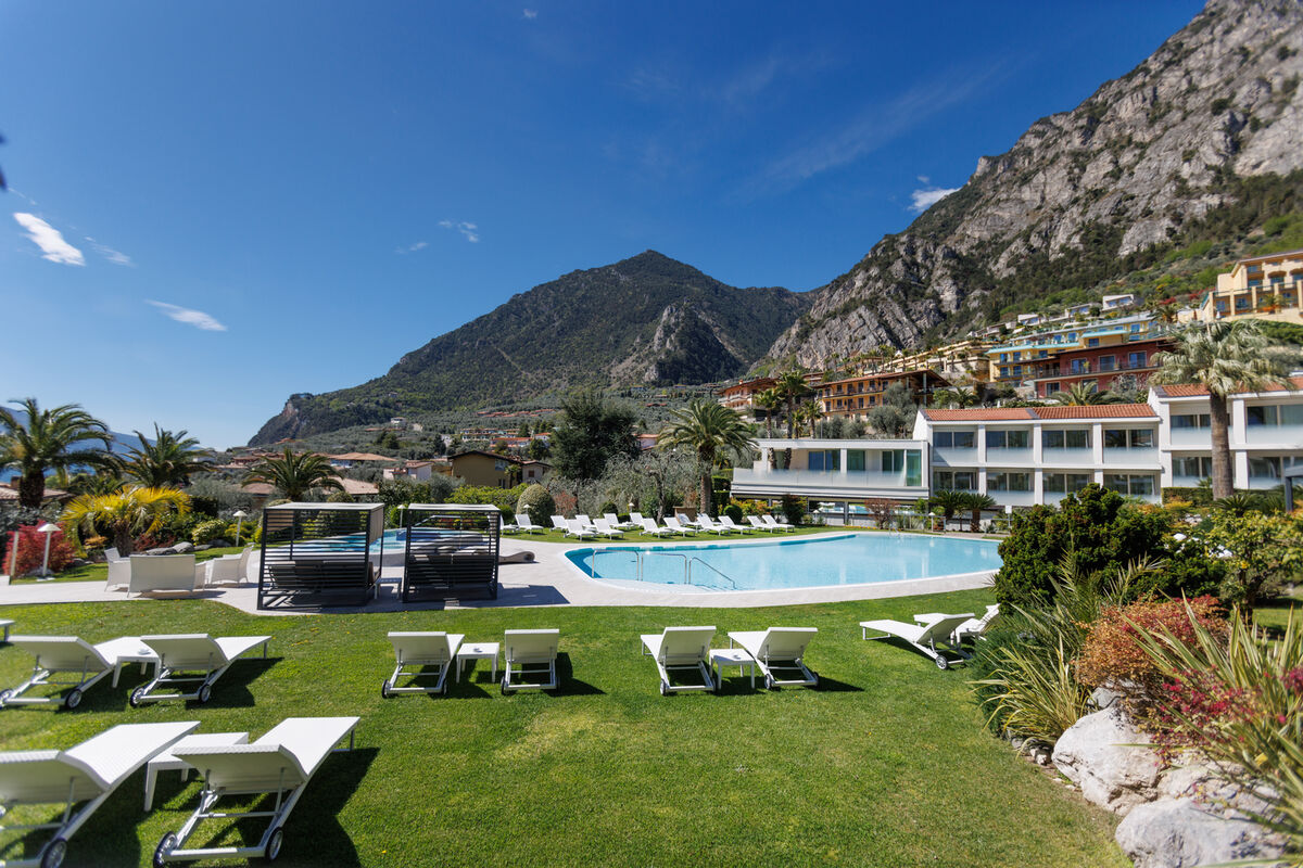 Prestige Doppelzimmer mit Gartenblick - Stil und Komfort