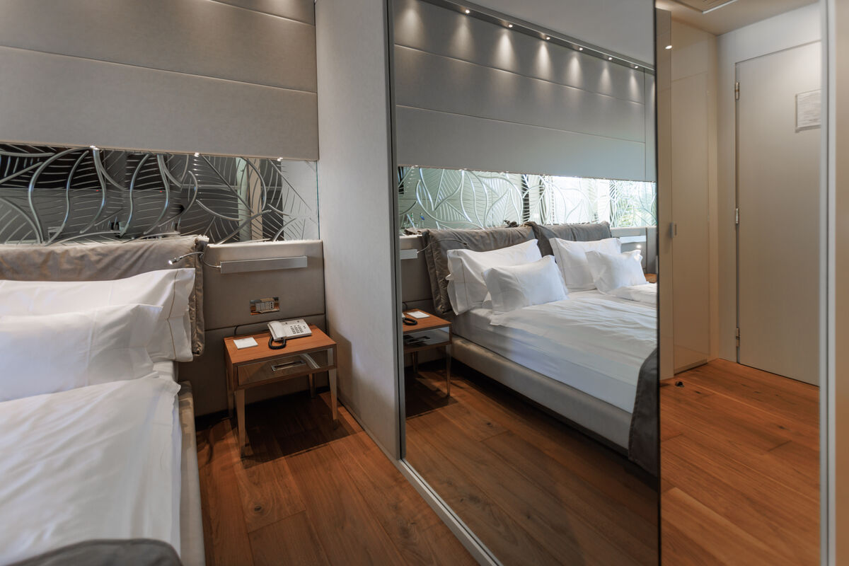 Prestige Doppelzimmer mit Gartenblick - Stil und Komfort