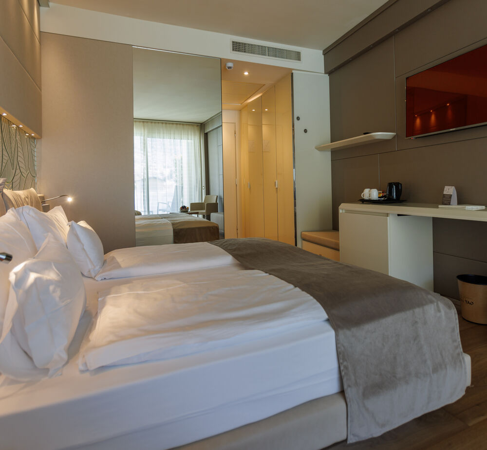 Prestige Doppelzimmer mit Gartenblick - Stil und Komfort