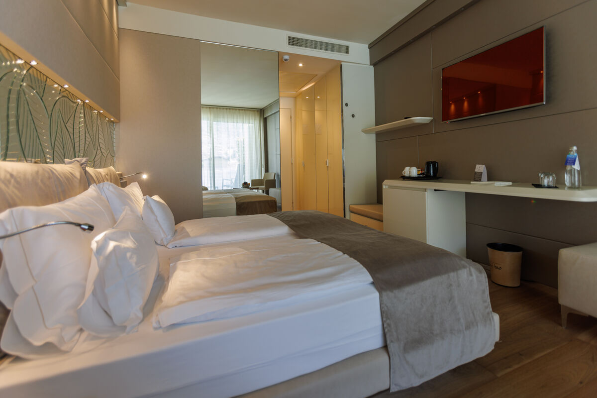 Prestige Doppelzimmer mit Gartenblick - Stil und Komfort