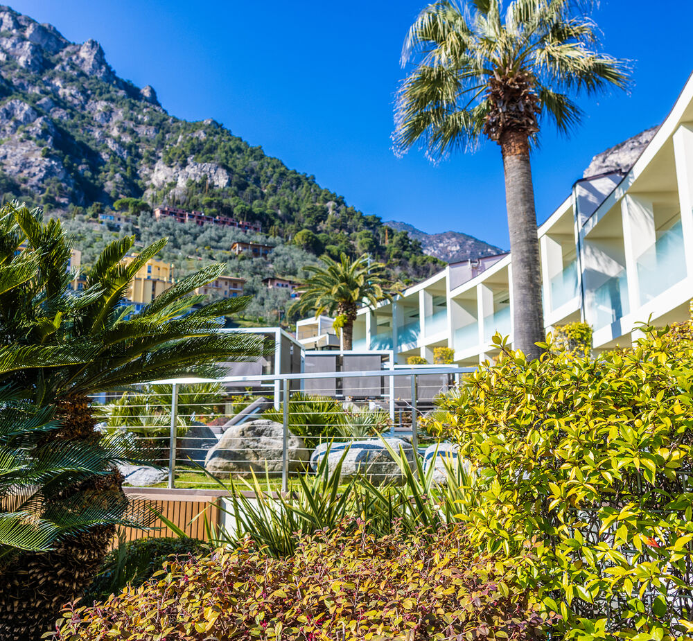 Prestige-Doppelzimmer mit Terrasse und Blick auf den Garten - Komfort und Eleganz